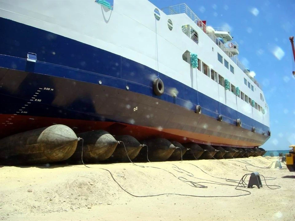 Ship Launching Airbags For Marine Industry